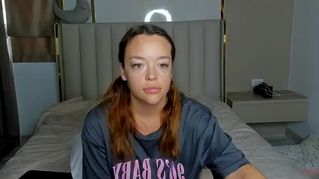 stellaa quenn online show from April 9, 12:10 am