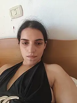 Snapshot of SoniaMoonnnnn chatting on May 23, 5:34 am SoniaMoonnnnn online show from May 23, 5:34 am
