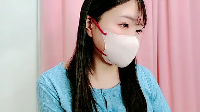 Snapshot of kii_xx chatting on February 10, 1:21 am kii xx online show from February 10, 1:21 am