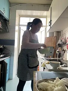 Youyou 12 online show from March 10, 5:45 am