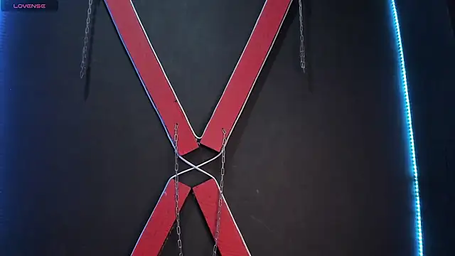 Snapshot of Camilo_X_x chatting on February 10, 11:36 am Camilo X x online show from February 10, 11:36 am