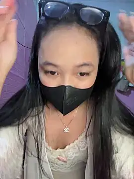 Leeeiuu online show from February 26, 2:05 pm