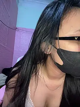 Leeeiuu online show from February 28, 11:55 am