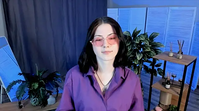 Snapshot of DennisRentz chatting on March 2, 6:04 pm DennisRentz online show from March 2, 6:04 pm