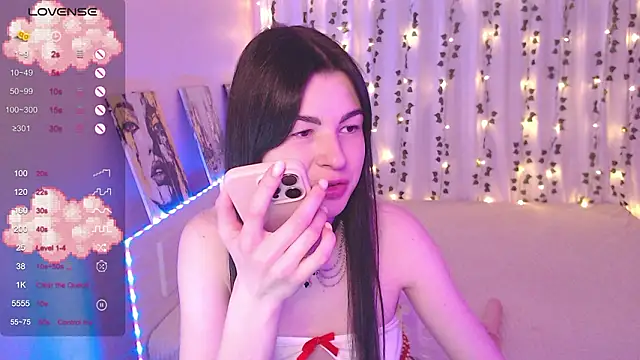 Snapshot of Stephanie_Bloom chatting on February 8, 8:45 pm Stephanie Bloom online show from February 8, 8:45 pm