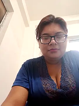 Elie Hallway online show from April 9, 2:55 am