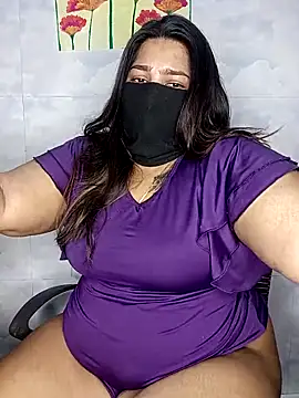 Cute G online show from March 22, 7:17 pm