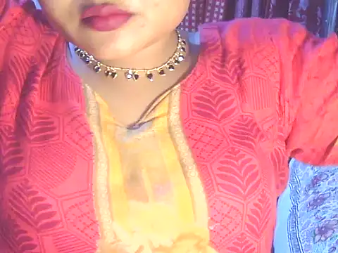 Snapshot of Nusrat_Faria chatting on April 19, 8:22 pm Nusrat Faria online show from April 19, 8:22 pm