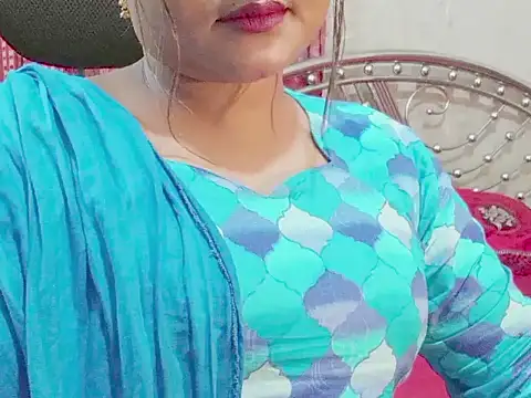 Nusrat Faria online show from June 19, 8:23 pm