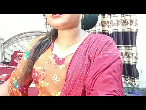 Nusrat Faria online show from June 24, 9:58 pm