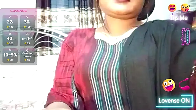 Nusrat Faria online show from July 21, 3:09 am