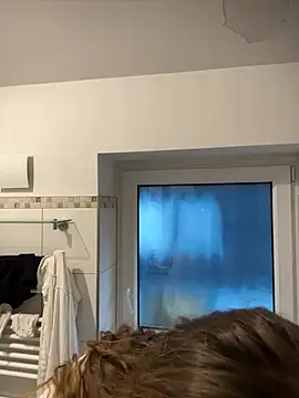 Snapshot of romyxxs chatting on February 3, 7:02 am romyxxs online show from February 3, 7:02 am