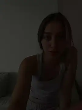 romyxxs online show from June 30, 7:42 am