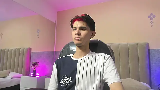 Derek Sinn online show from March 27, 7:57 pm