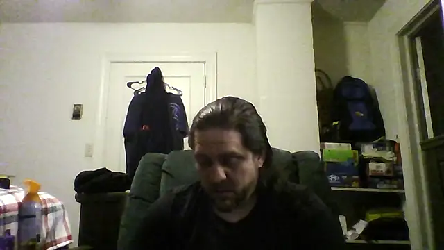 Snapshot of Demon2182 chatting on February 16, 8:05 pm Demon2182 online show from February 16, 8:05 pm