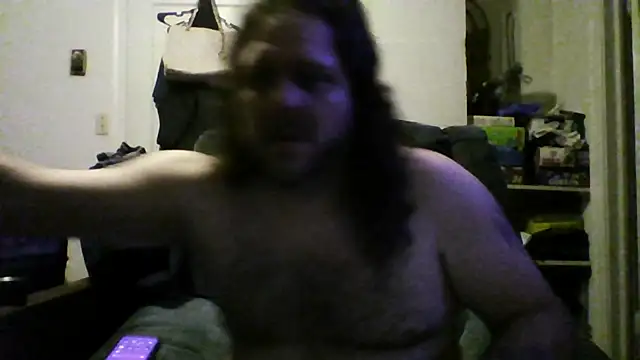 Snapshot of Demon2182 chatting on February 28, 4:35 am Demon2182 online show from February 28, 4:35 am