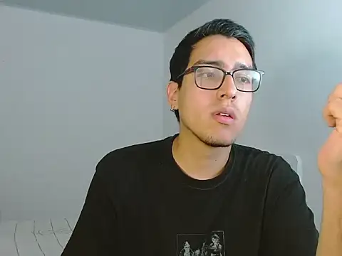 NickFin online show from May 29, 11:36 pm