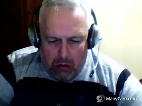 swichcassanesi online show from April 13, 8:25 pm