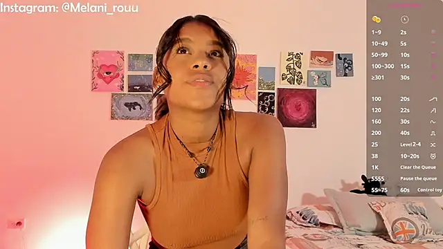 melrousses  online show from February 19, 4:52 am