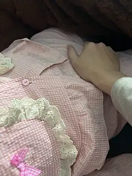 Snapshot of kimoanh102 chatting on February 10, 12:31 pm kimoanh102 online show from February 10, 12:31 pm