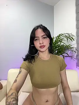 Snapshot of Elirpo chatting on February 21, 2:23 am Elirpo online show from February 21, 2:23 am