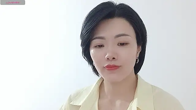 Snapshot of Nikishine chatting on June 9, 6:47 am Nikishine online show from June 9, 6:47 am
