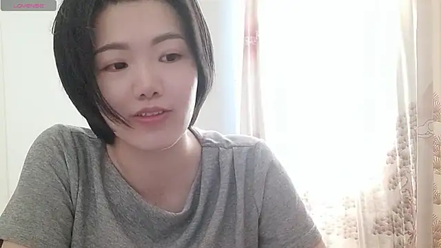 Snapshot of Nikishine chatting on June 20, 6:05 am Nikishine online show from June 20, 6:05 am