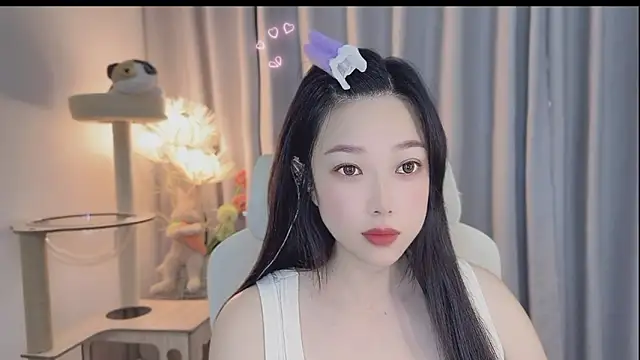 Yumi yuni online show from May 4, 1:45 am