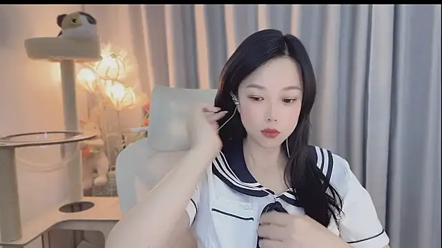 Yumi yuni online show from May 9, 2:28 am