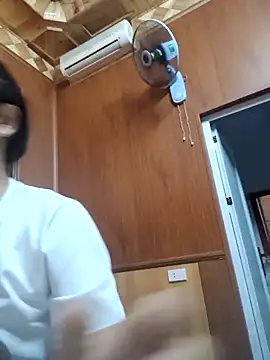 Snapshot of sushi-asa chatting on March 3, 5:57 am sushi-asa online show from March 3, 5:57 am