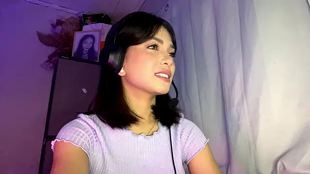 ConstancePorrini online show from February 9, 7:34 am