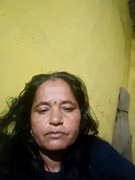 Snapshot of Gudid209896 chatting on February 14, 10:28 pm Gudid209896 online show from February 14, 10:28 pm