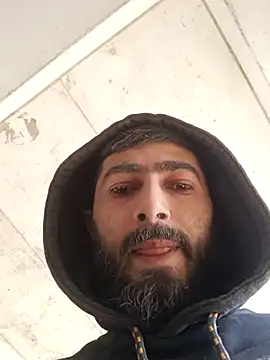 Snapshot of vgrr45534a chatting on February 25, 6:12 am vgrr45534a online show from February 25, 6:12 am