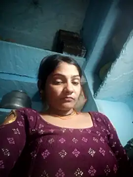 Snapshot of Hotty_raghni chatting on February 5, 4:55 pm Hotty raghni online show from February 5, 4:55 pm