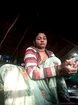 Snapshot of Hotty_raghni chatting on February 8, 2:37 am Hotty raghni online show from February 8, 2:37 am