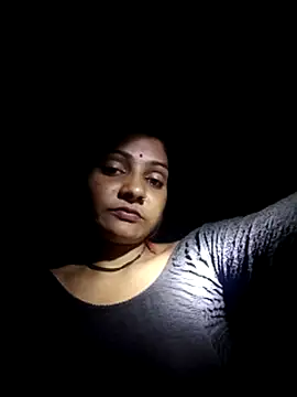 Snapshot of Hotty_raghni chatting on February 16, 3:19 pm Hotty raghni online show from February 16, 3:19 pm