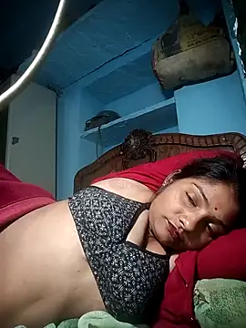 Snapshot of Hotty_raghni chatting on February 19, 3:19 pm Hotty raghni online show from February 19, 3:19 pm