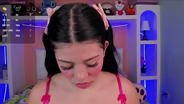 Snapshot of foxy_vera chatting on February 12, 11:16 am foxy vera online show from February 12, 11:16 am