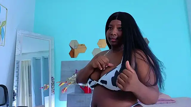 Snapshot of DanielaGil7 chatting on February 4, 12:22 pm DanielaGil7 online show from February 4, 12:22 pm