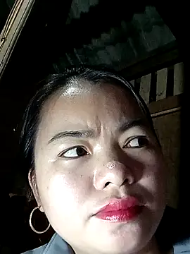 Snapshot of emlylyxinh chatting on February 2, 2:16 pm emlylyxinh online show from February 2, 2:16 pm