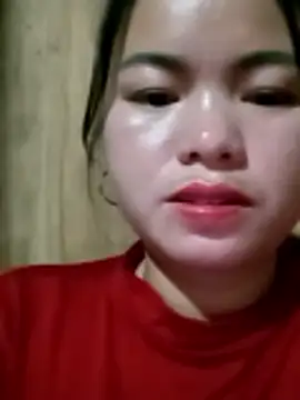 Snapshot of emlylyxinh chatting on February 16, 1:07 pm emlylyxinh online show from February 16, 1:07 pm