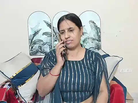 sara conorr online show from March 27, 9:10 am