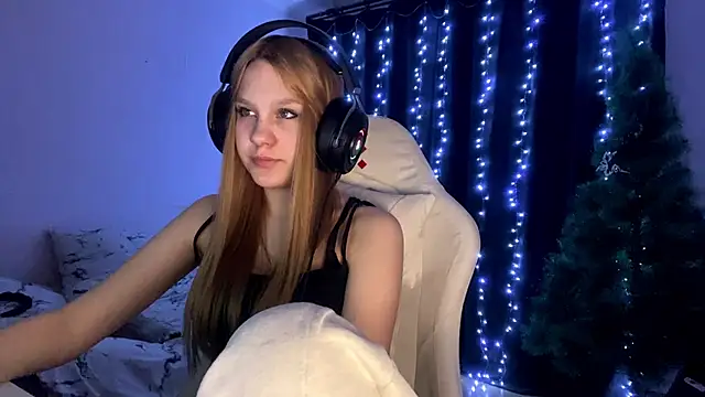 Snapshot of axin_burnell chatting on February 19, 6:04 pm axin burnell online show from February 19, 6:04 pm