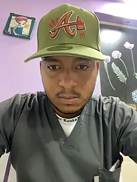 Snapshot of Danny_black11 chatting on February 21, 7:15 pm Danny black11 online show from February 21, 7:15 pm