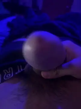 Snapshot of Tupapi696969q chatting on February 10, 6:17 am Tupapi696969q online show from February 10, 6:17 am