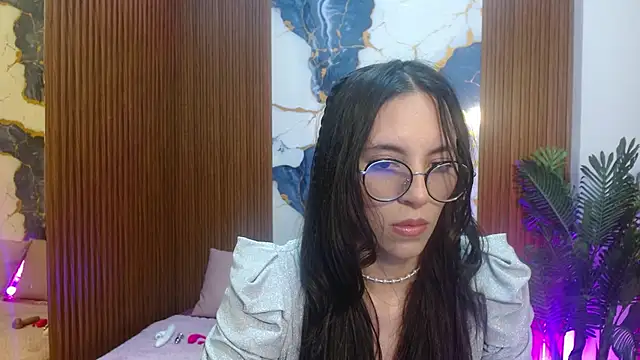 Snapshot of Athenaa_tay chatting on February 11, 7:19 pm Athenaa tay online show from February 11, 7:19 pm