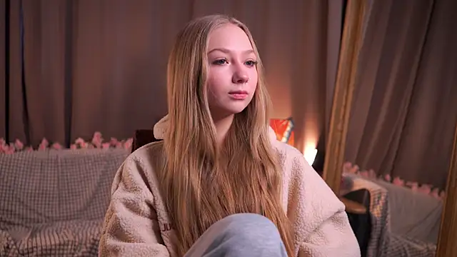 JosetteWeakly online show from February 28, 6:14 am