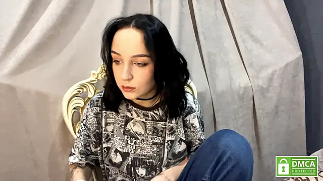 Snapshot of Sylynisem chatting on February 26, 7:13 pm Sylynisem online show from February 26, 7:13 pm