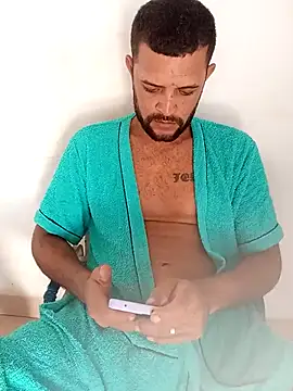 Hot Veteran 1 online show from February 16, 9:11 pm