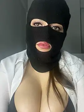 maryam-6 online show from March 1, 8:44 pm